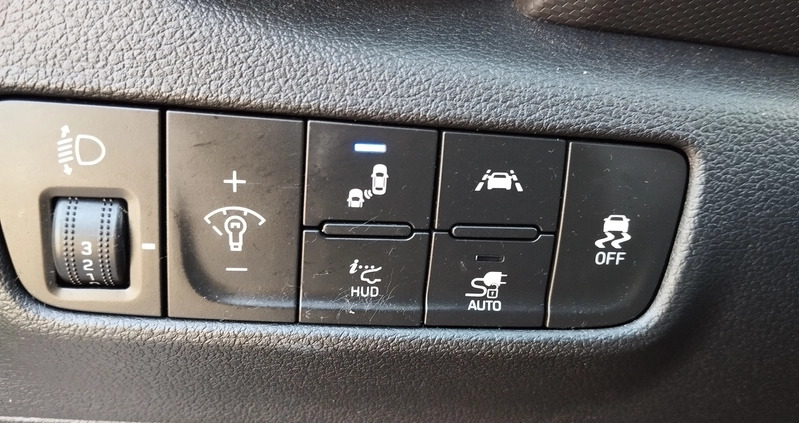 Hyundai Kona cena 108000 przebieg: 30001, rok produkcji 2021 z Wrocław małe 106